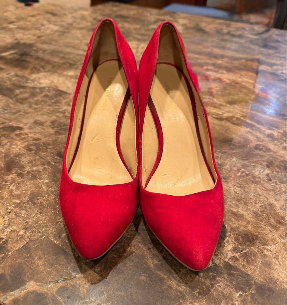 Saks red suede pointed toe wedges size 8.5